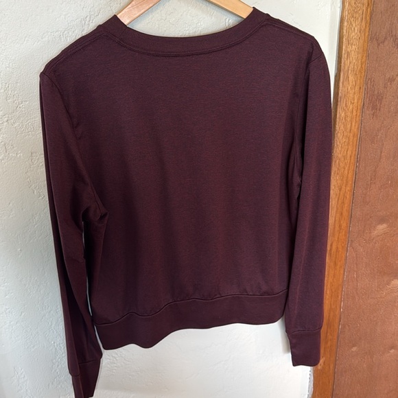 Daydream Crew Performance Top - Picture 7 of 7